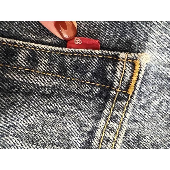 Levis 501 Jeans Mens 40x32 Blue Medium Wash Straight Leg Button Fly EUC - Picture 6 of 9
